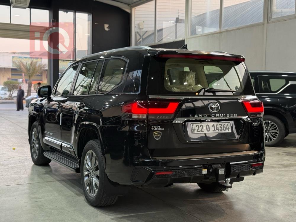 تويوتا لاندكروزر